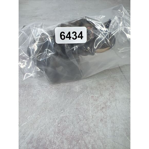 Vintage‎ Adorable Andrea By Sadek Baby Elephant Figurine - Picture 9 of 9